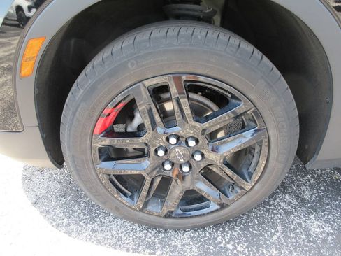 Used 2024 Chevrolet Blazer LT w/ Redline Edition FWD image 10