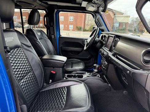 Used 2021 Jeep Wrangler Unlimited Sport w/ Sun And Sound Package image 37