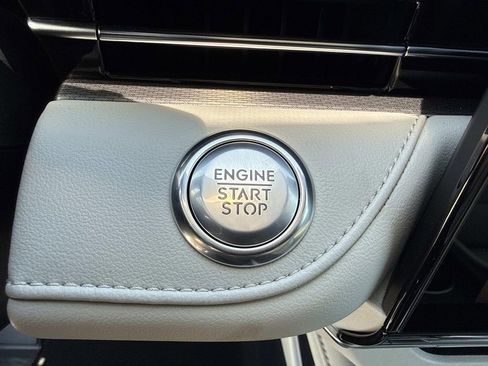 New 2026 Lincoln Nautilus Premier AWD/4WD image 29