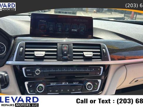 Used 2017 BMW 330i xDrive Sedan AWD/4WD image 15