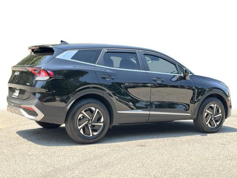 Used 2025 Kia Sportage LX image 25