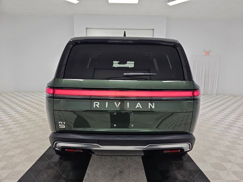 Used 2023 Rivian R1S Adventure image 4