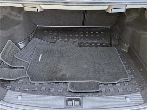 Used 2014 Mercedes-Benz C 250 Sedan image 6