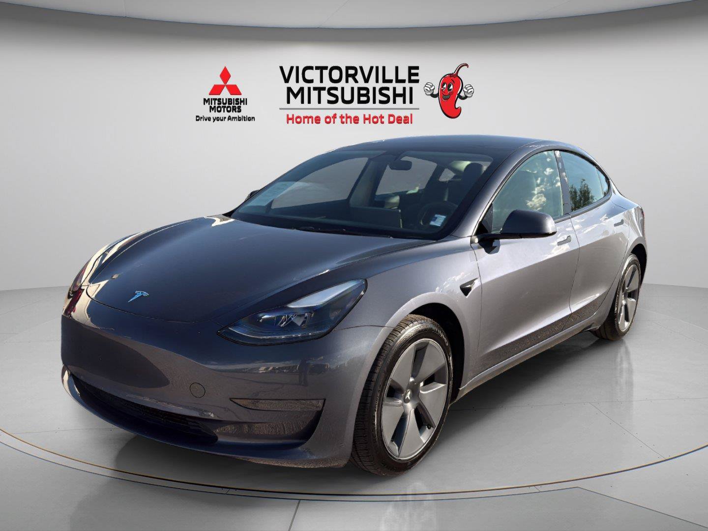 Used 2023 Tesla Model 3 Standard Range RWD image 3