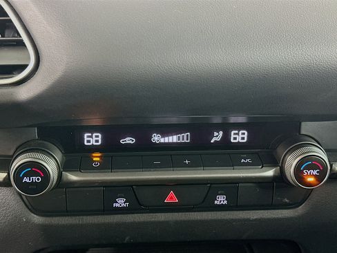 Used 2023 MAZDA CX-30 AWD 2.5 S w/ Select Package image 24