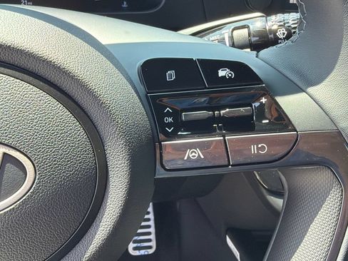 New 2026 Hyundai Elantra SEL Sport FWD image 26