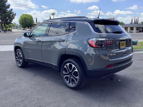 Used 2024 Jeep Compass Limited image 20