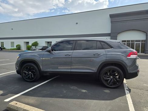 Used 2022 Volkswagen Atlas Cross Sport SE w/ Panoramic Sunroof Package AWD/4WD image 10