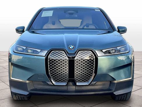 Used 2025 BMW iX xDrive50 w/ Convenience Package image 3