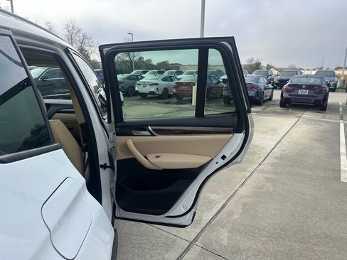 Used 2017 BMW X3 sDrive28i image 26