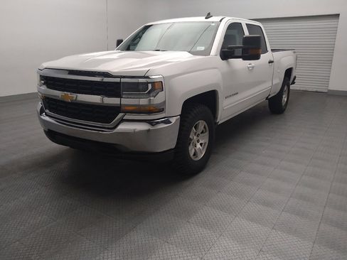 Used 2018 Chevrolet Silverado 1500 LT w/ Trailering Package AWD/4WD image 15