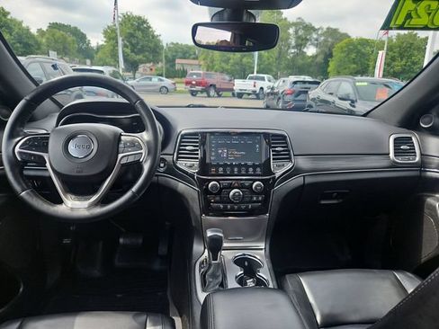 Used 2021 Jeep Grand Cherokee Limited AWD/4WD image 13