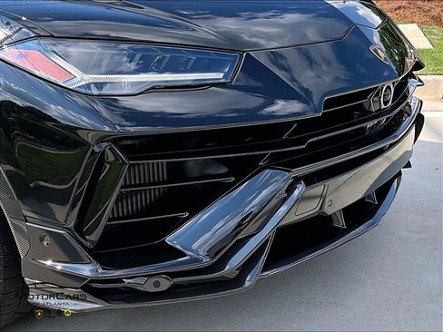 Used 2023 Lamborghini Urus Performante AWD/4WD image 28