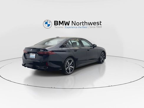 New 2027 BMW 530i xDrive w/ M Sport Package AWD/4WD image 3
