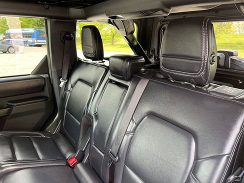 Used 2025 Ford Bronco Outer Banks AWD/4WD image 25