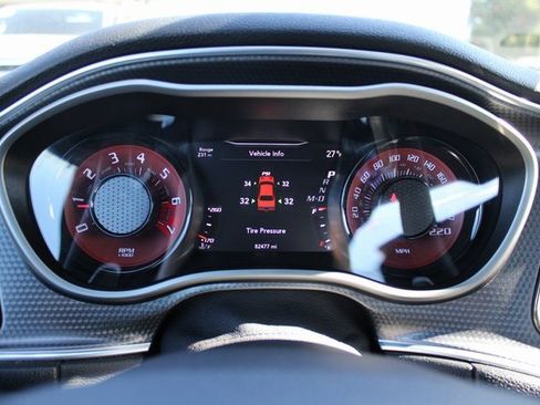 Used 2019 Dodge Challenger SRT Hellcat Redeye image 9