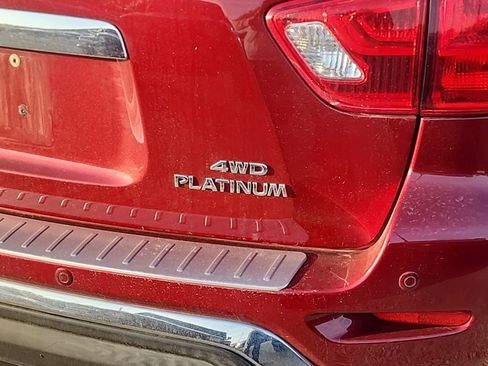 Used 2018 Nissan Pathfinder Platinum w/ Cargo Package AWD/4WD image 3