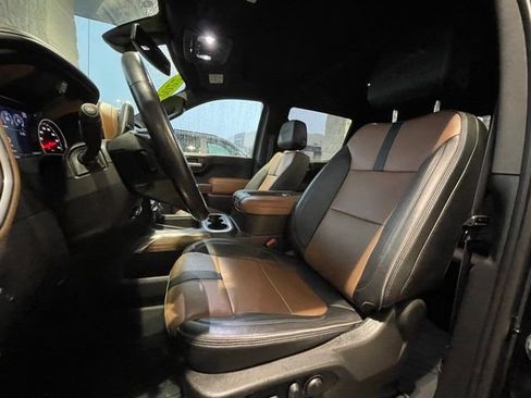 Used 2022 Chevrolet Silverado 1500 High Country AWD/4WD image 13