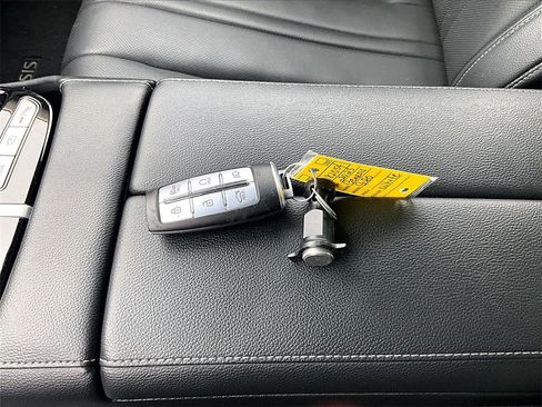 Used 2023 Genesis G80 2.5T image 25