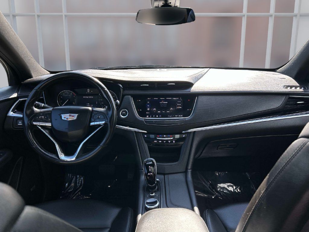 Used 2023 Cadillac XT6 Luxury AWD/4WD image 29