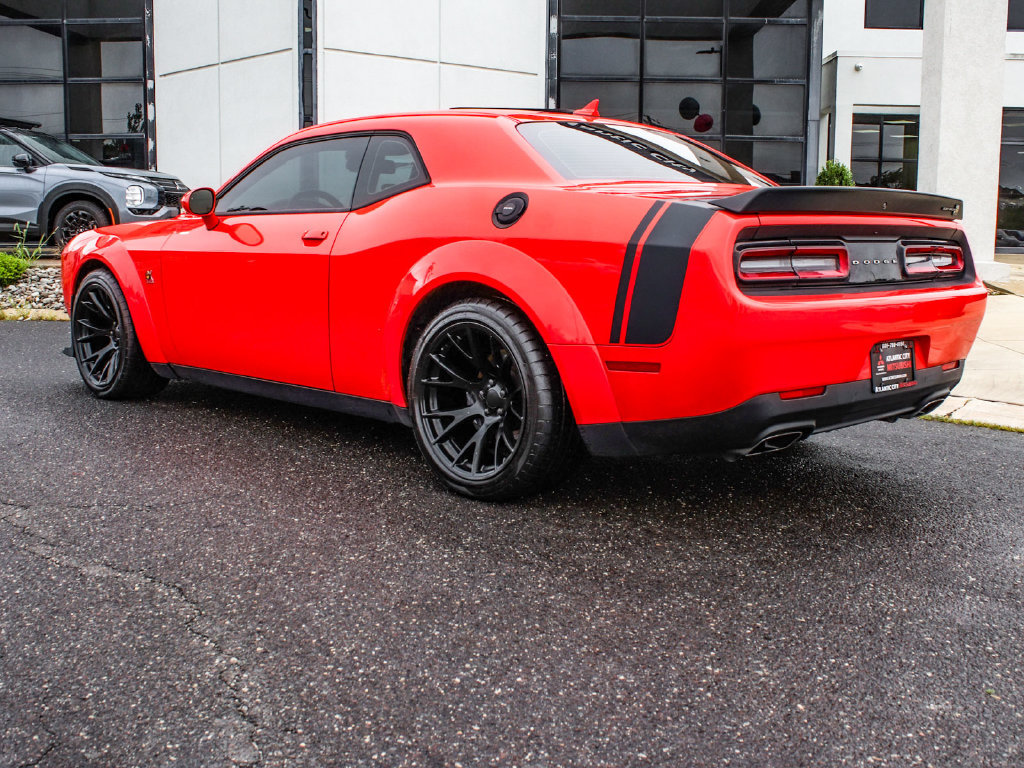 Used 2022 Dodge Challenger R/T Scat Pack RWD image 4