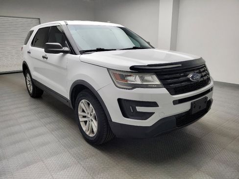 Used 2017 Ford Explorer 4WD image 13