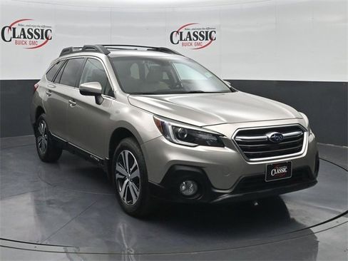 Used 2018 Subaru Outback 2.5i Limited image 5