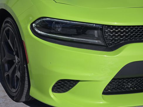 Used 2023 Dodge Charger R/T w/ Blacktop Package image 10