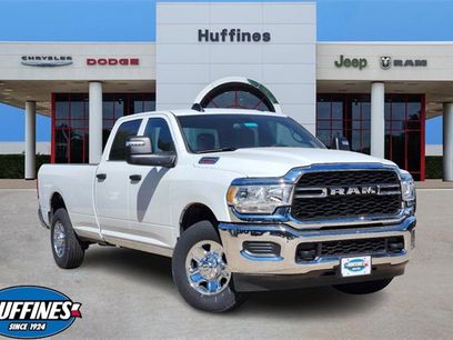 Used 2024 RAM 2500 Tradesman w/ Chrome Appearance Group