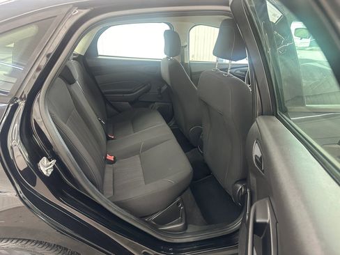 Used 2017 Ford Focus S image 13
