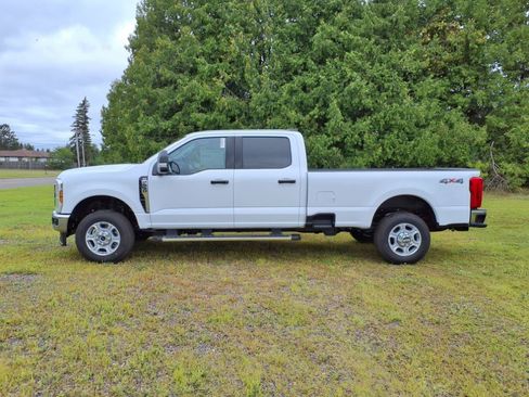 New 2026 Ford F350 XLT AWD/4WD image 2