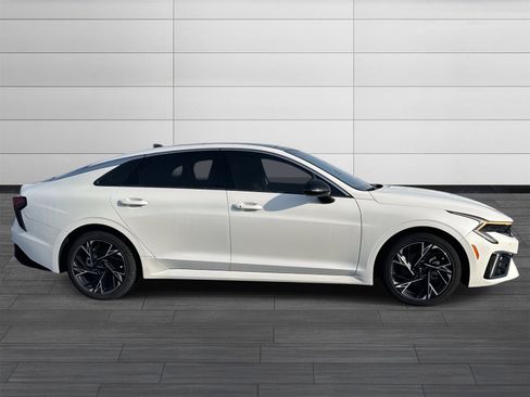 Used 2025 Kia K5 GT-Line w/ GT-Line Premium Package image 3