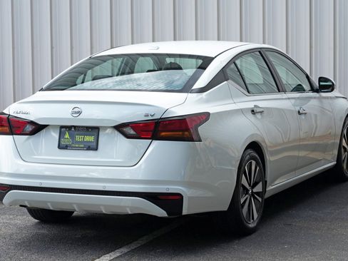 Used 2022 Nissan Altima 2.5 SV FWD image 44