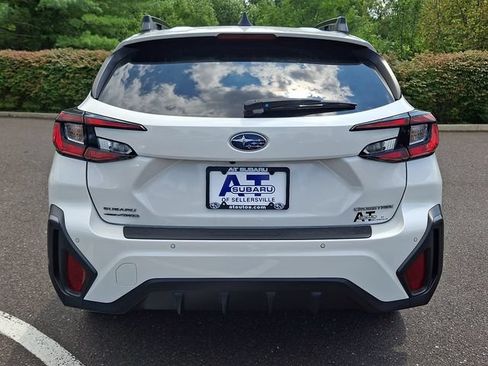 Certified 2025 Subaru Crosstrek 2.5i Limited w/ Crosstrek Mirror Package AWD/4WD image 5