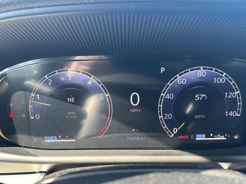 Used 2024 Jeep Wagoneer Series II image 14