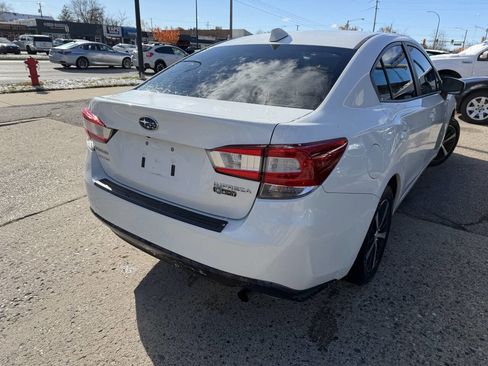 Used 2019 Subaru Impreza 2.0i Premium image 7
