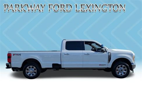 Used 2023 Ford F250 King Ranch w/ Chrome Package image 4