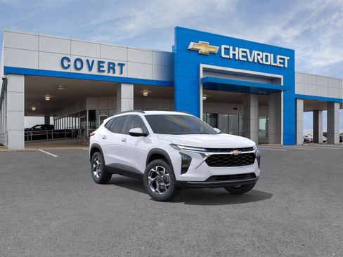 New 2026 Chevrolet Trax LT FWD image 1