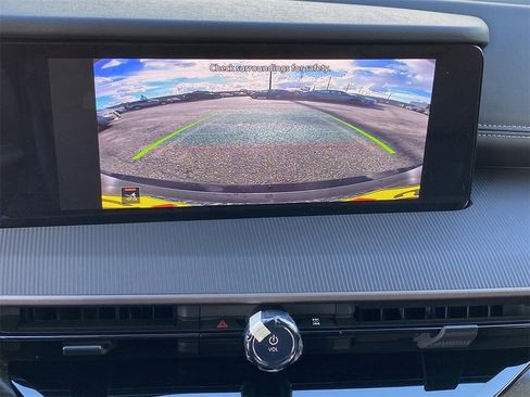 New 2026 Nissan Murano SV image 25