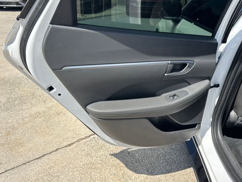 Used 2022 Hyundai Sonata SEL Plus w/ Cargo Package FWD image 21
