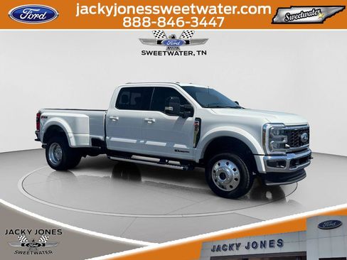 Used 2024 Ford F450 Lariat w/ FX4 Off-Road Package image 7