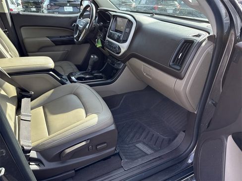 Used 2019 GMC Canyon SLT w/ Driver Alert Package image 36