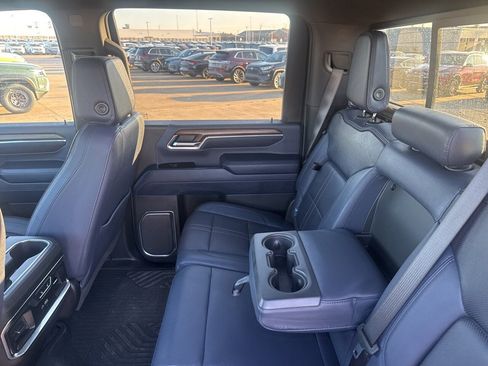 Used 2024 Chevrolet Silverado 2500 High Country w/ High Country Premium Package image 24