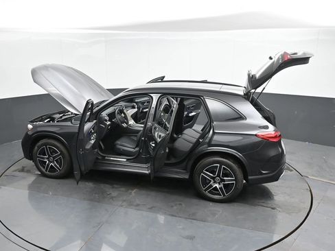 New 2025 Mercedes-Benz GLC 300 4MATIC image 50