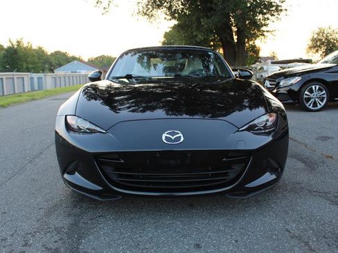 Used 2021 MAZDA MX-5 Miata Grand Touring image 2