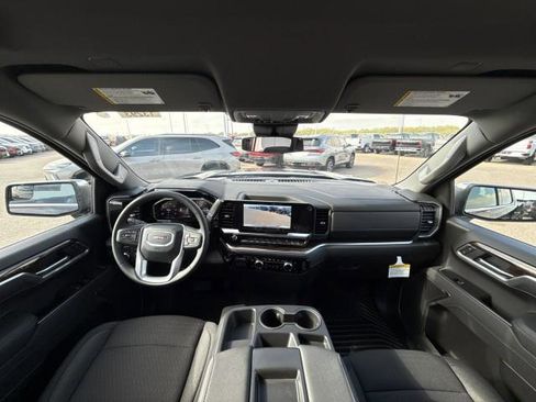 New 2026 GMC Sierra 1500 SLE image 20