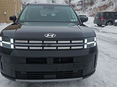 New 2026 Hyundai Santa Fe SE image 2