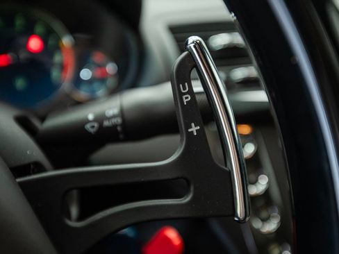 Used 2013 Maserati GranTurismo Convertible RWD image 19