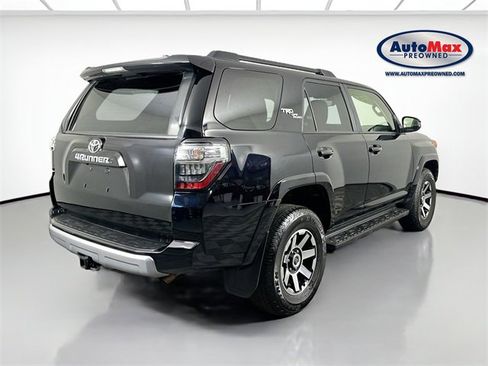 Used 2024 Toyota 4Runner TRD Off-Road image 2