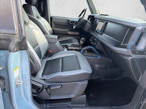 Used 2022 Ford Bronco Black Diamond AWD/4WD image 24